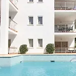 Apartment Alexia Isla Direct Pool Access 1b 9min To Sea 5 Min To Town At1833 *