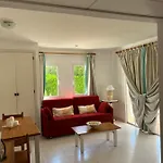 Alexia Isla Direct Pool Access 1b 9min To Sea 5 Min To Town At1833