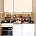 Alexia Isla Direct Pool Access 1b 9min To Sea 5 Min To Town At1833