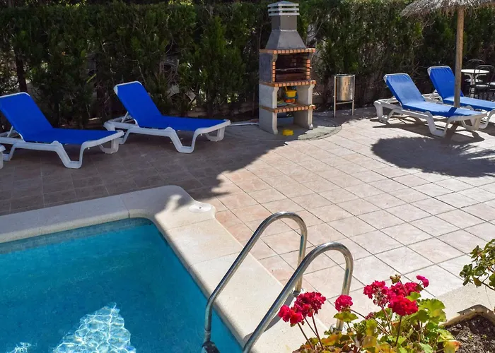 Alexia Isla Direct Pool Access 1b 9min To Sea 5 Min To Town At1833 아파트 포엔샤 항구